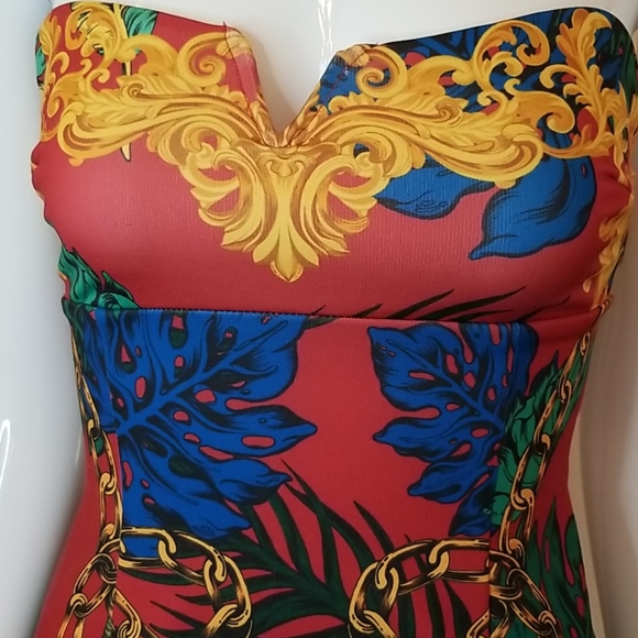 Last Chance! Pomme Chan & UO Bodycon Dress - Picture 4 of 16